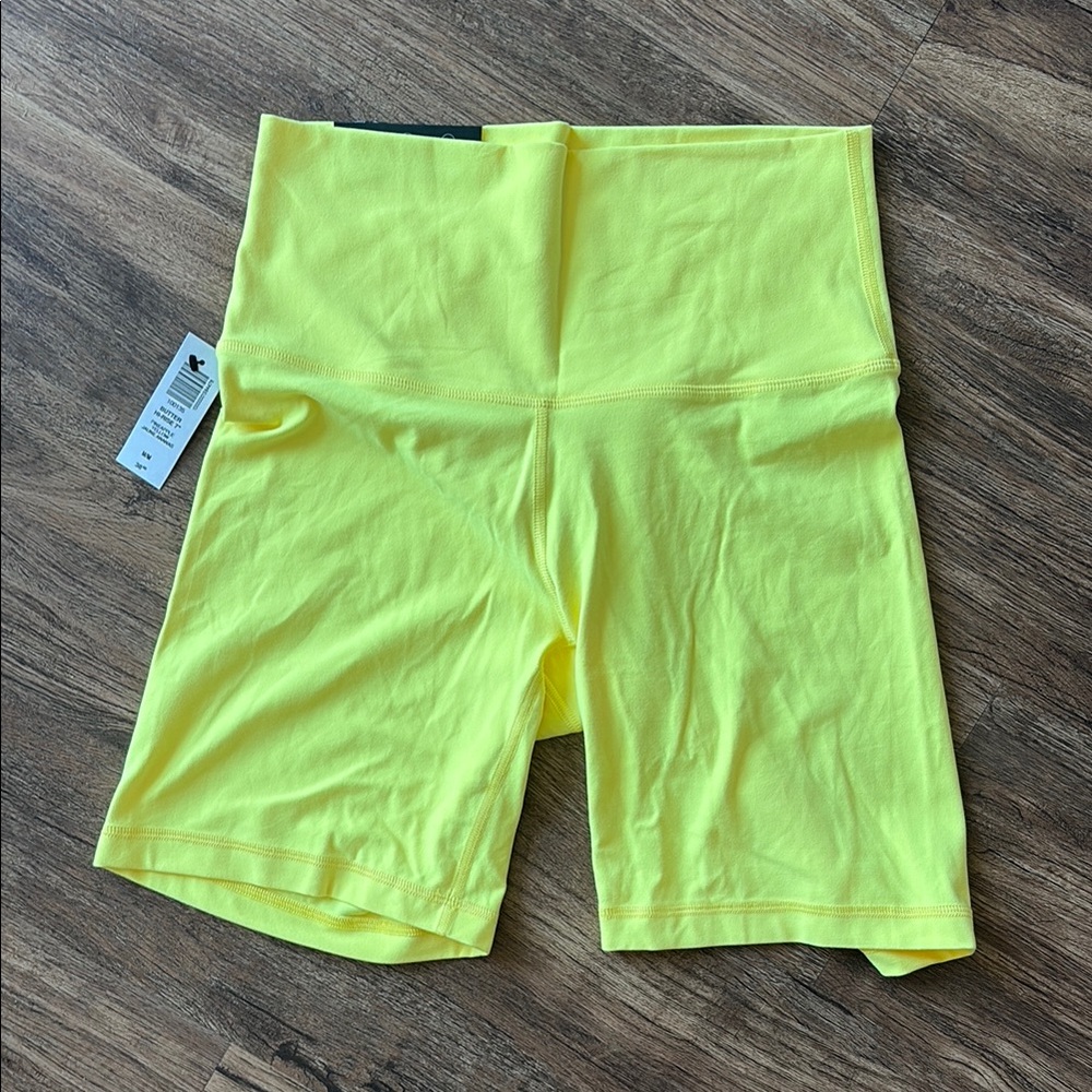 TNA BUTTER CHEEKY 7” HI RISE BIKER SHORTS